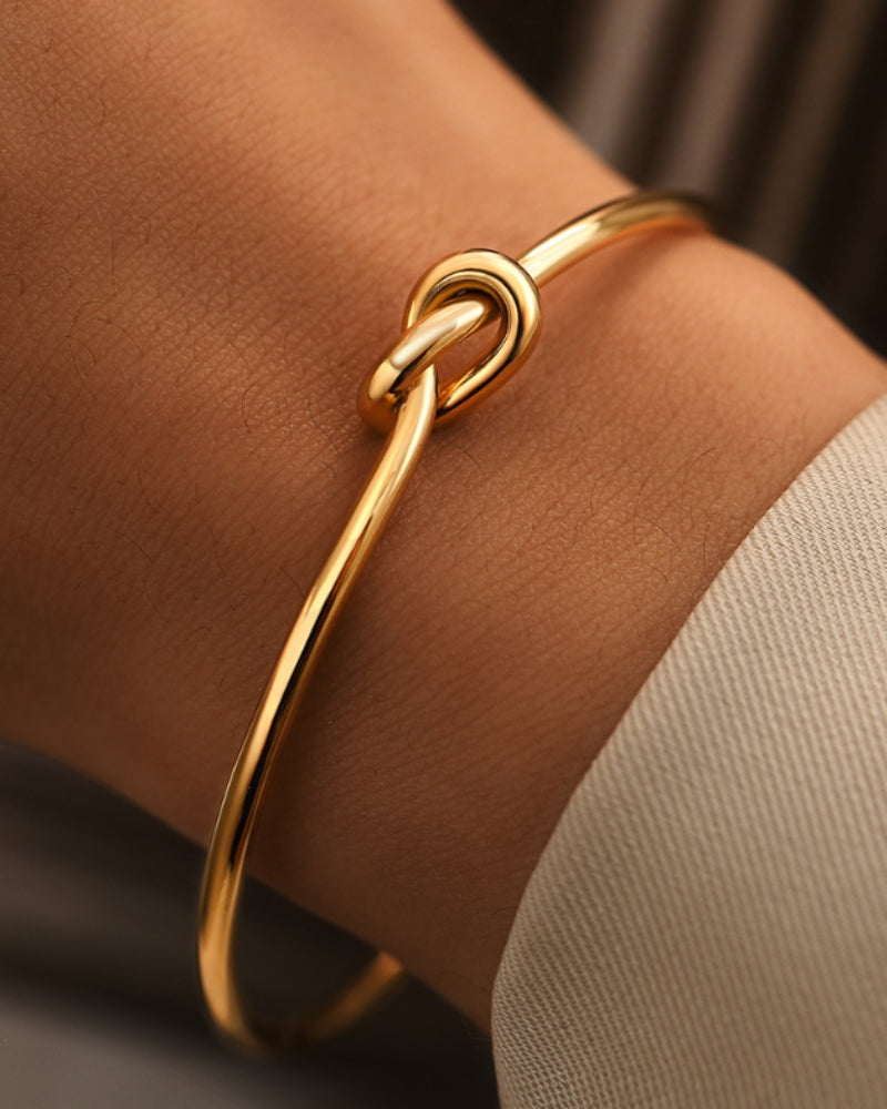 Eternity Knot Bracelet - Iron & Oak