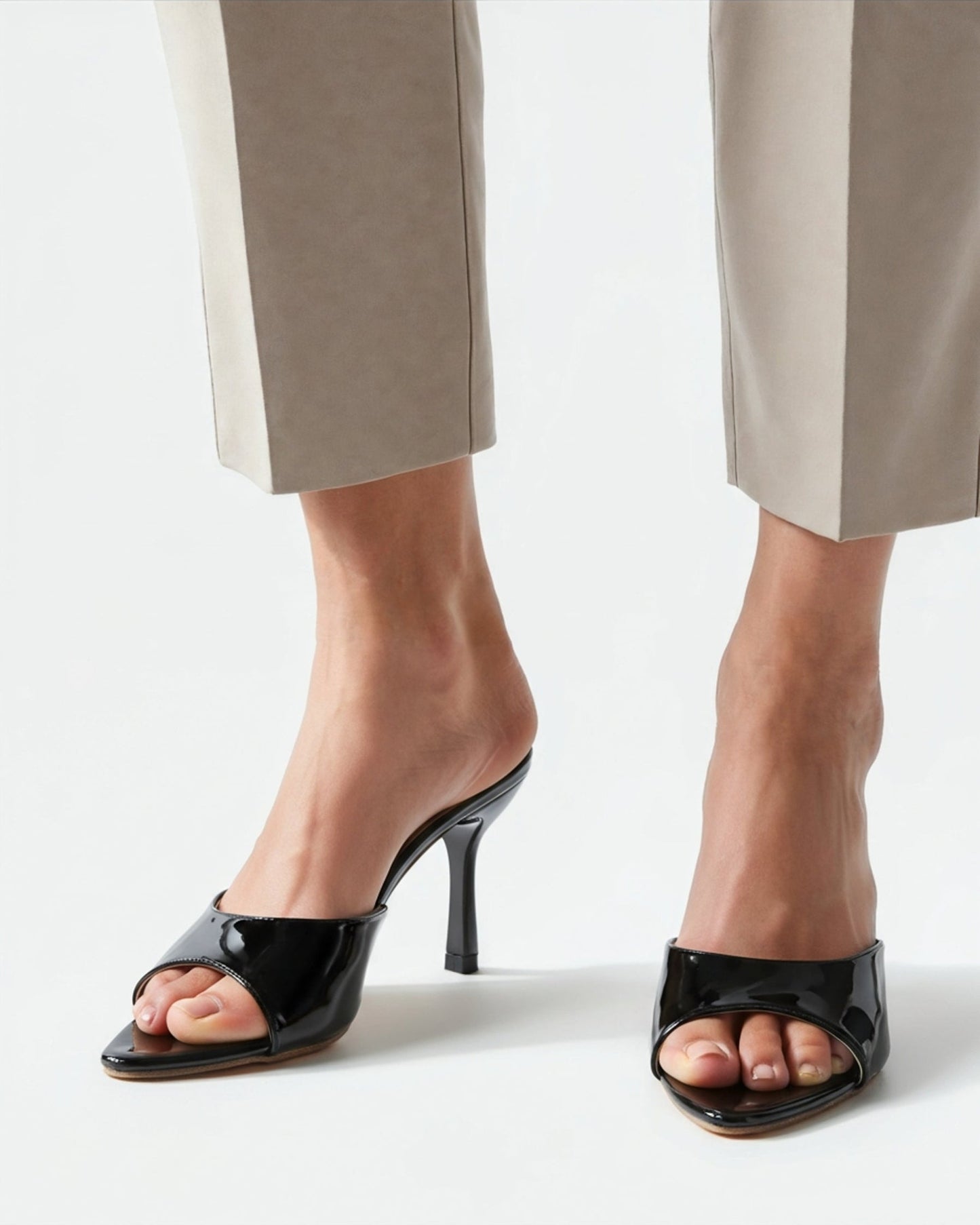 Gia Heels - Iron & Oak
