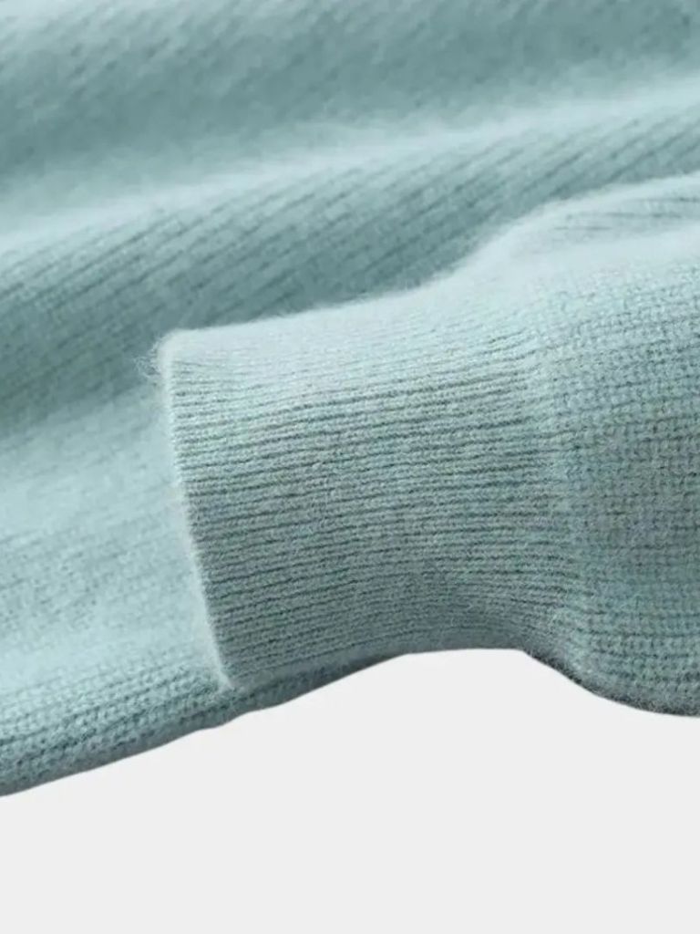 Soft Haven Cashmere Sweater - Iron & Oak