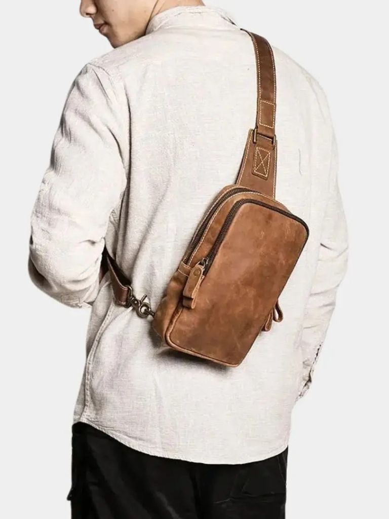 The Vanguard Leather Bag - Iron & Oak