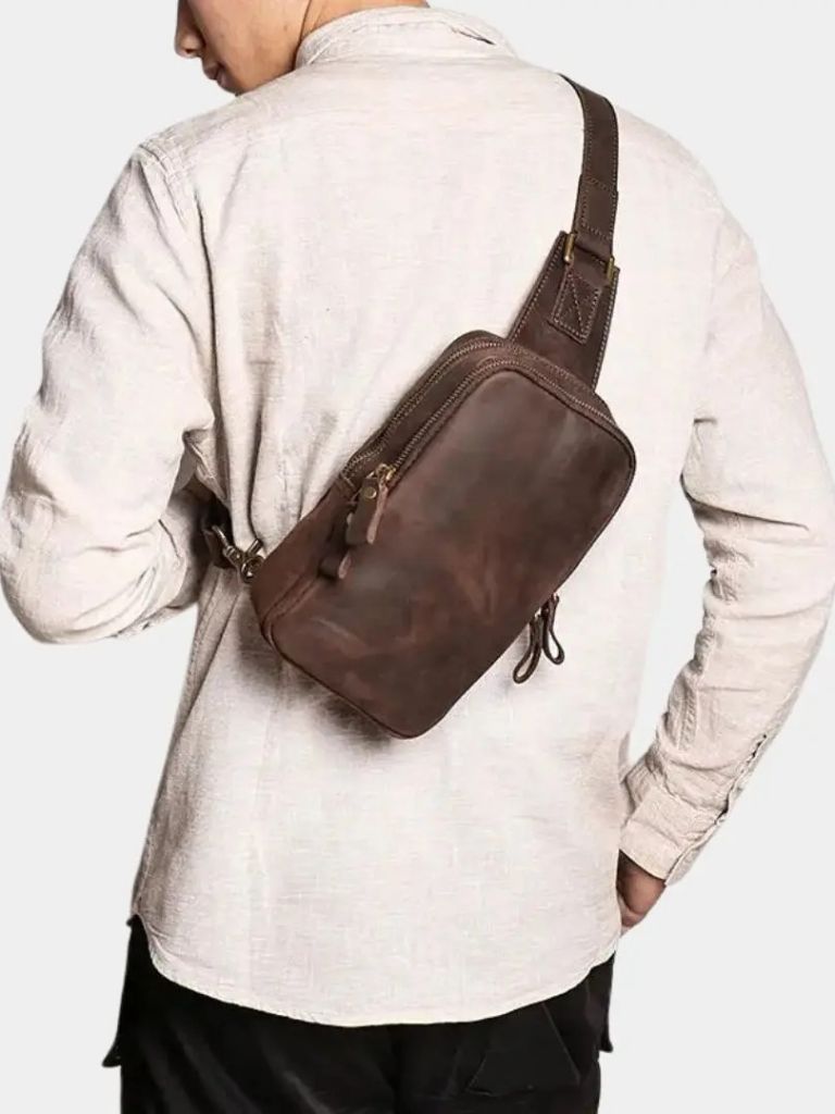 The Vanguard Leather Bag - Iron & Oak