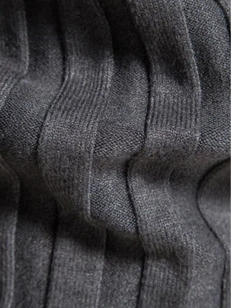 Turtleneck Knitwear Pullover Sweater - Iron & Oak